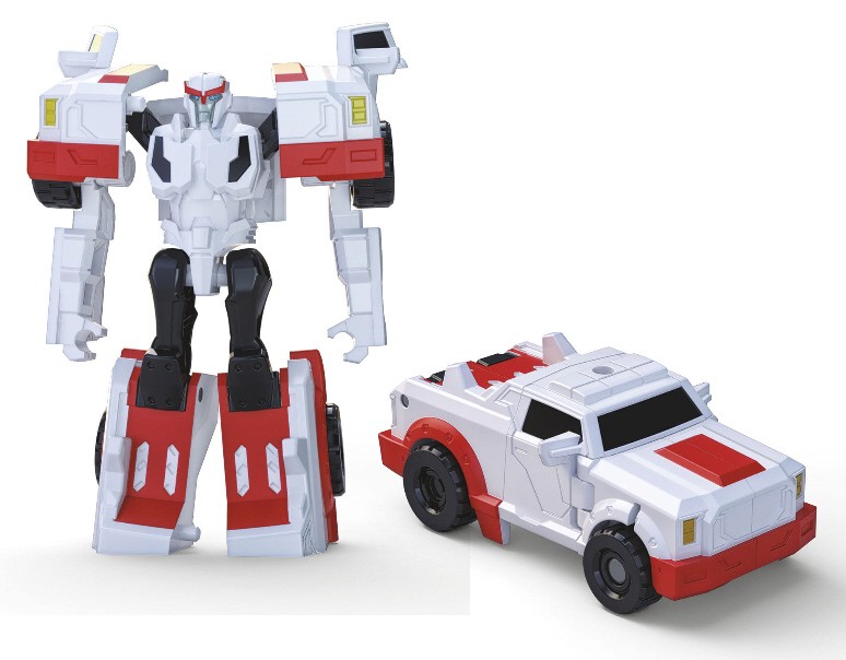 Robots in Disguise 2.0  Ratchet (2016)